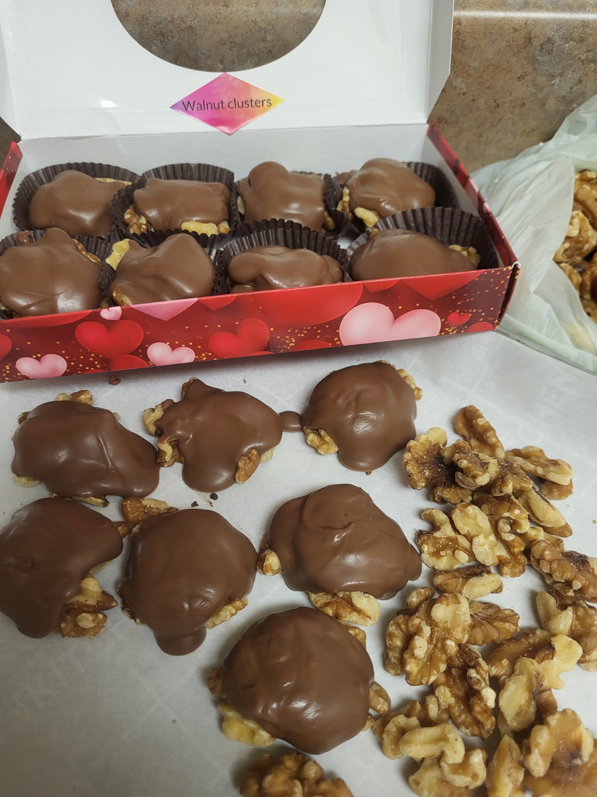 Walnut Clusters